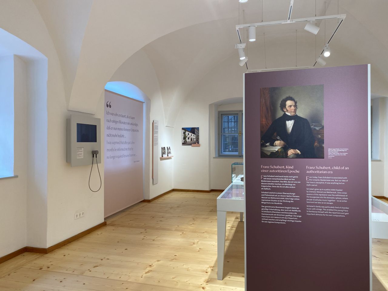Schubert Schloss Atzenbrugg, Blick in die Ausstellung